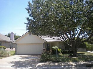 1330 San Miguel Dr, Duncanville, TX 75137