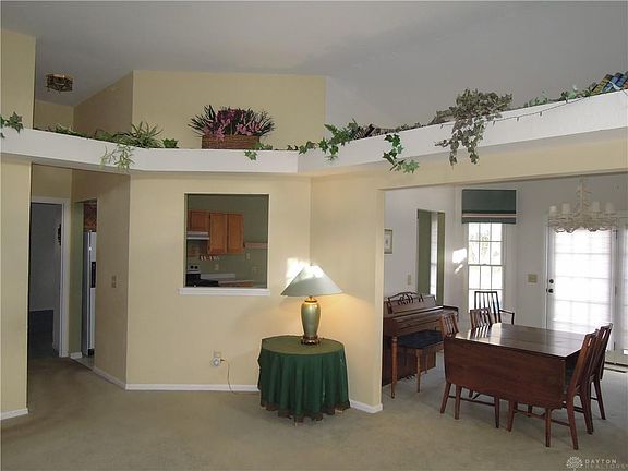 5th image of 6676 Sandyhill Dr