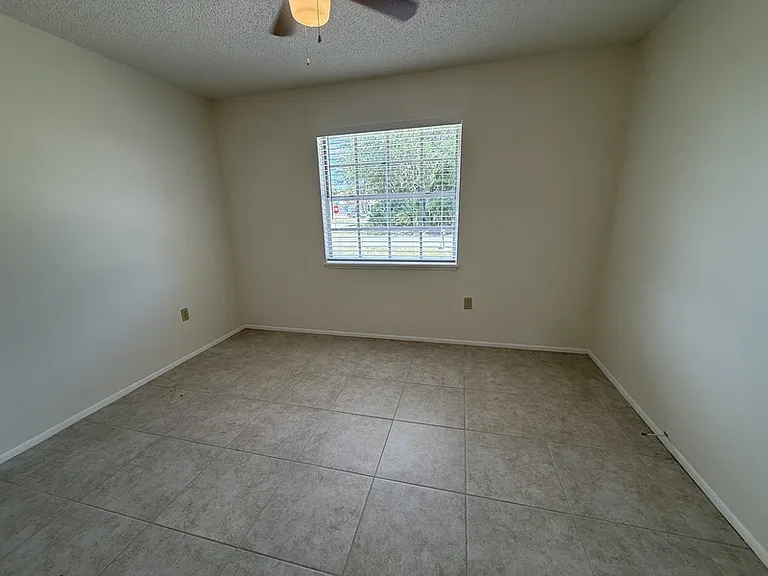 6269 Grayson St — Photo 7
