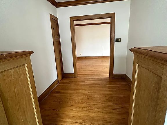 4th image of 3701 Garfield Ave #106