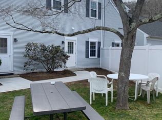 190 Westbrook Rd #2A, Essex, CT 06426