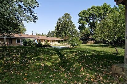 2nd image of 5335 Riverview Dr