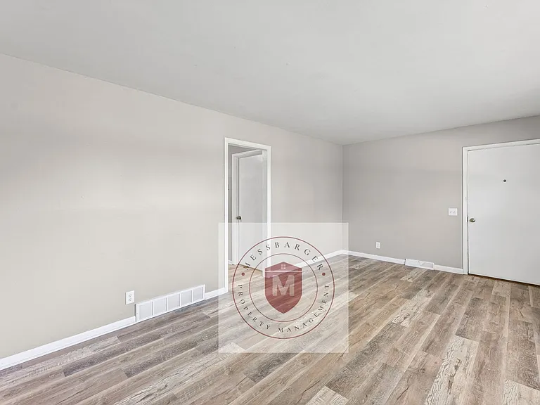 216 Myron Ave #0 — Photo 19