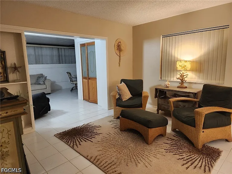 1064 Villa Dr #C103 — Photo 12