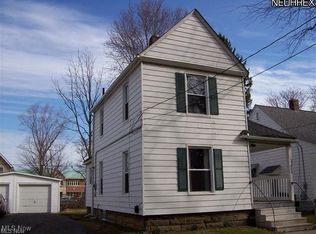 327 8th St, Elyria, OH