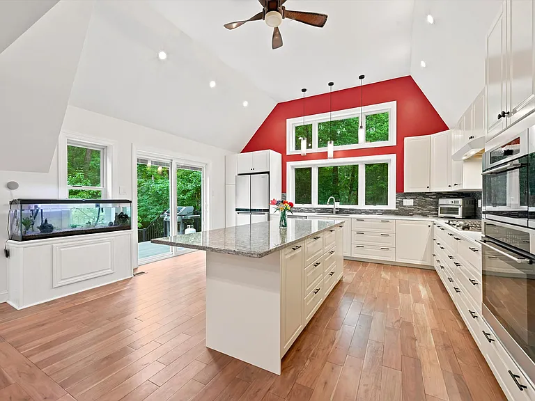 26 Pebble Dr — Photo 11