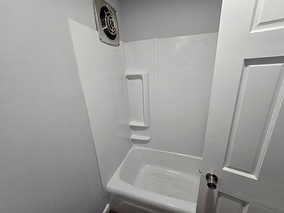 5th image of 149 W Ridge St #1A