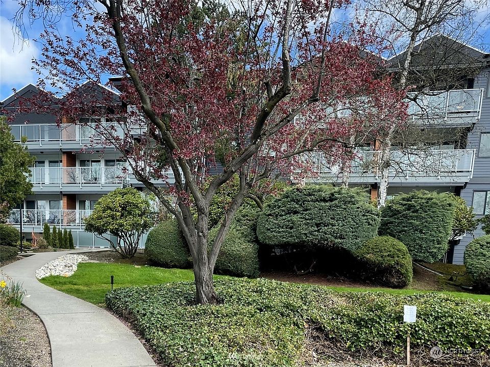 2nd image of 2502 Canterbury Lane E #308