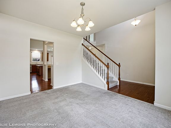 3rd image of 4212 Fraser Cir