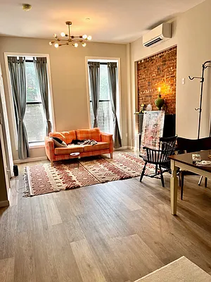 Rented by Dream Space Realty | media 17