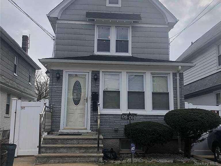1st image of 198 6th Ave #2