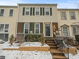 9164 Broken Oak Pl, Burke, VA 22015