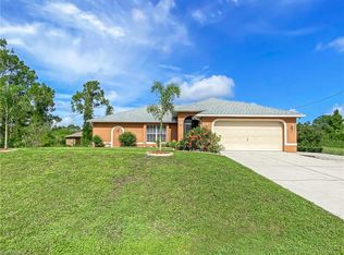 620 Montclair Ave S, Lehigh Acres, FL 33974