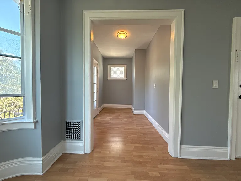 Room to balcony