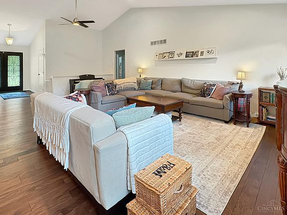 4th image of 3139 Dogwood Ct N