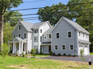 100 Nepas Rd, Fairfield, CT 06825