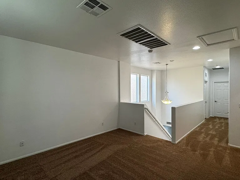8425 Trudeau Ave — Photo 10