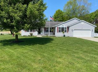27 Sunset Dr, Newark, OH 43055