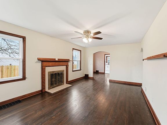 5th image of 281 Demorest Rd