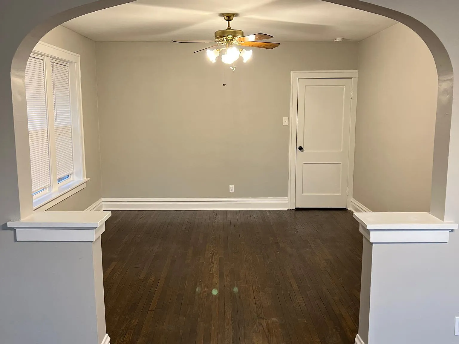 3625 Wilmington Ave — Photo 2