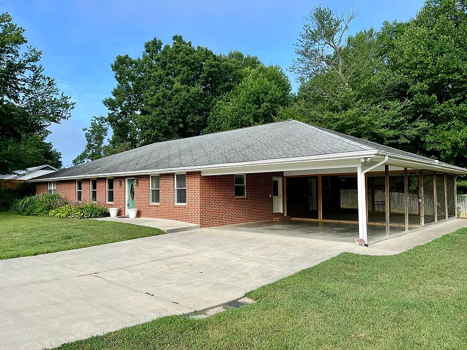 120 Nettie Way
