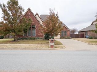 6013 NW 162nd St, Edmond, OK 73013