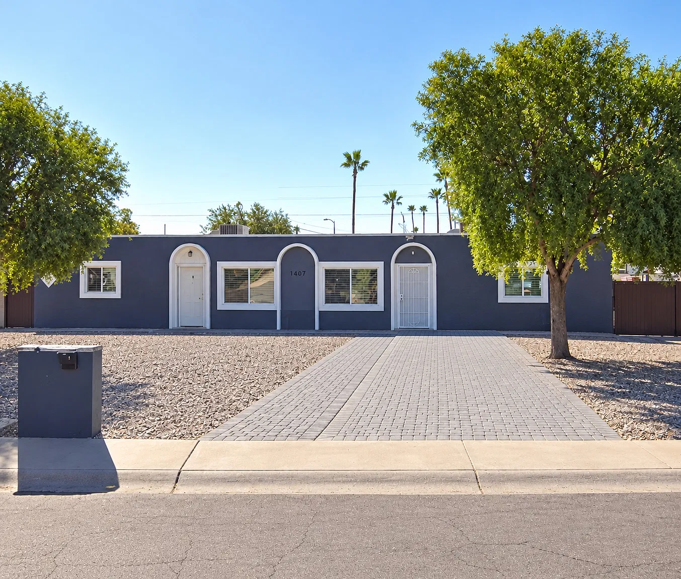 2 bed, 800 sqft, $1,475 — Photo 1