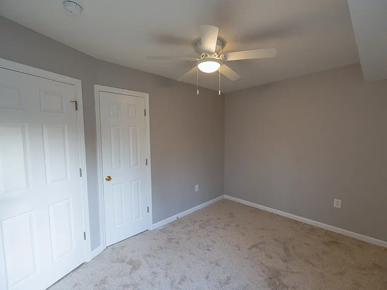 7712 N Spring Ln — Photo 13