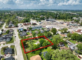 135 Luther St, Houston, TX 77076