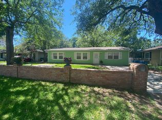 1304 West St, Rosenberg, TX 77471