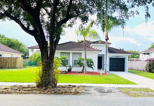 9072 SW 212th Ter Photo 1