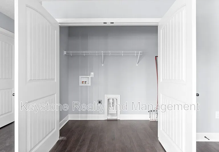 111 Robertson Hill Rd #7 — Photo 6