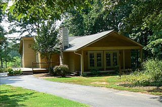 1st image of 158 Woodstone Dr