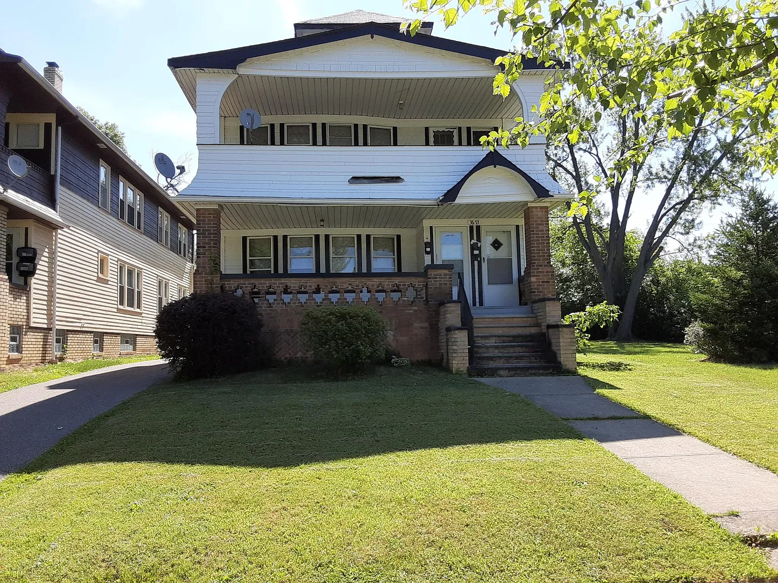 3673 Hildana Rd photo 1