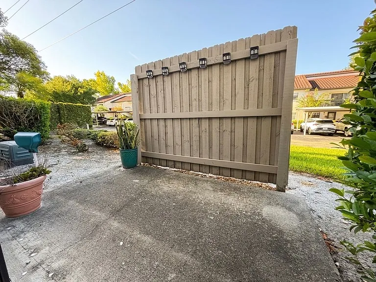 150 Killarney Bay Ct #5 — Photo 10