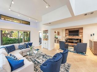 6722 Pelican Bay Blvd, Naples, FL 34108