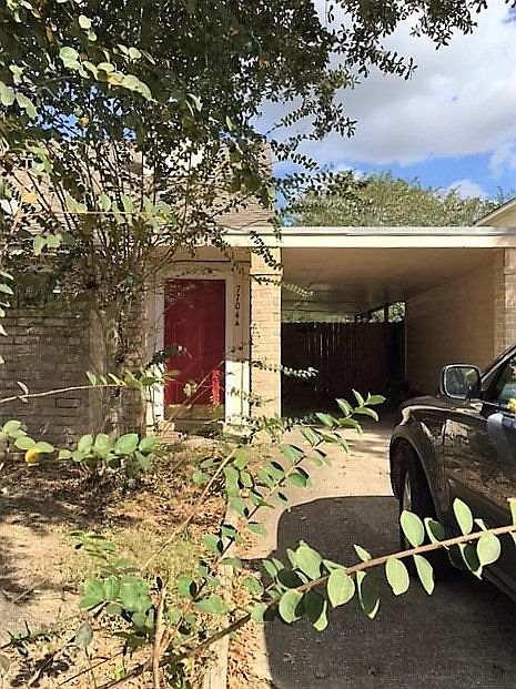 1st image of 7704 Gladys Ave #3
