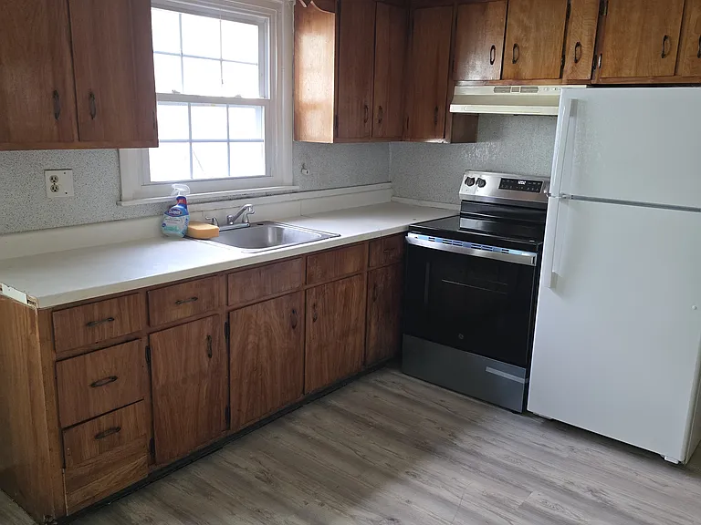 201 Maplewood Ave #3 — Photo 25