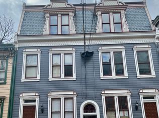 521 Avery St APT 1, Pittsburgh, PA