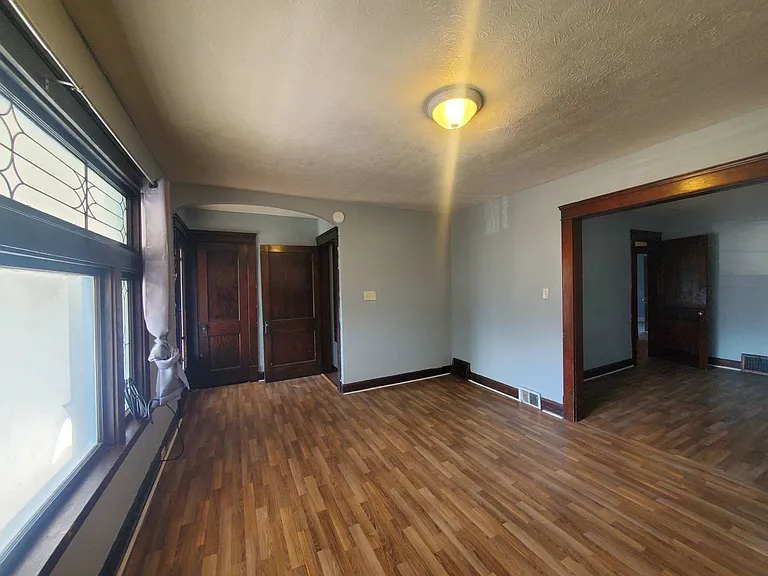 2217 W. 105th St. — Photo 4