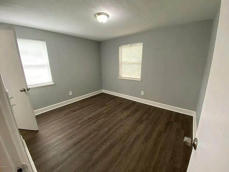 3107 Nolan St — Photo 12
