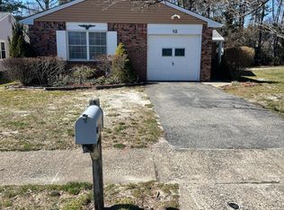 10 Reef Pl, Brick, NJ 08723