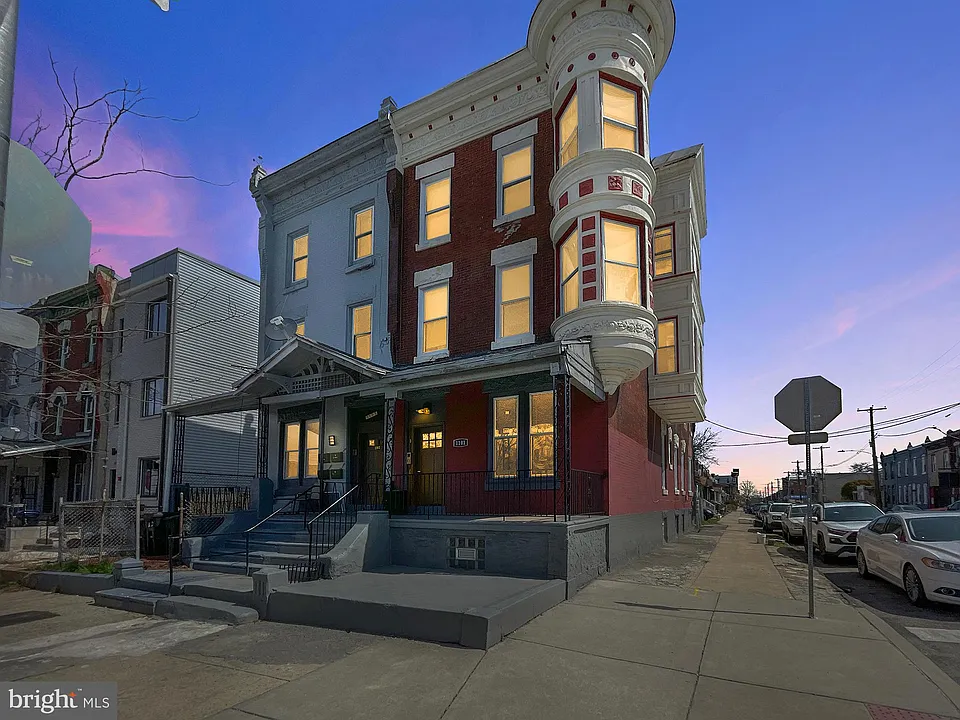 1101 N 41st St #2F