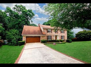 1122 Mary Lee Ln, Lilburn, GA 30047