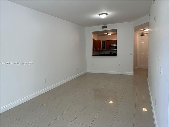 3rd image of 652 NE 63rd St APT 304