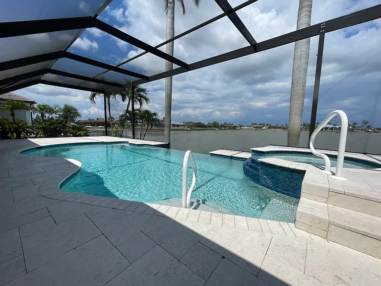 2543 SW 15th Ave — Photo 31