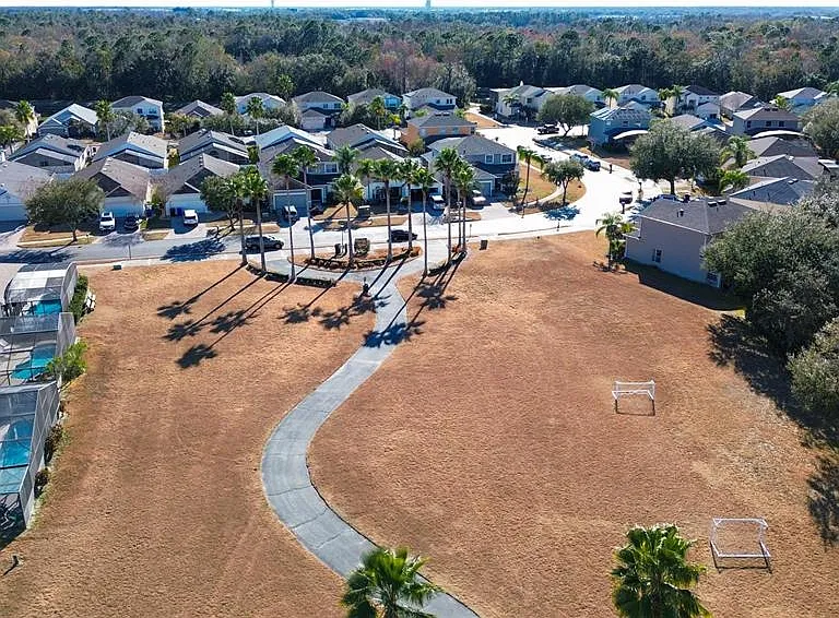 4608 Cumbrian Lakes Dr — Photo 80