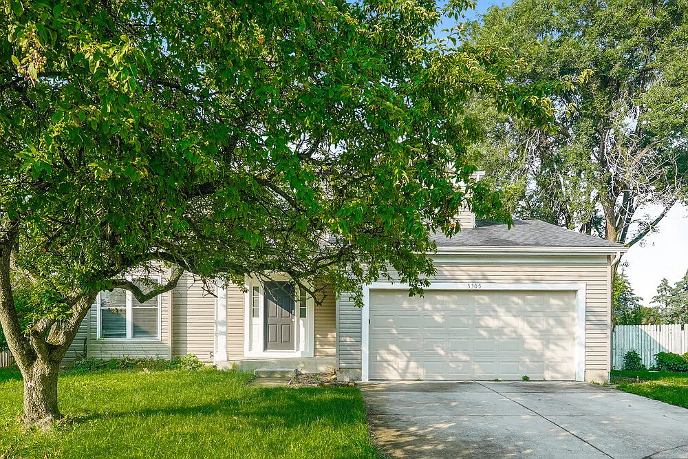 3 bed, 2.5 bath, 1982 sqft, $2,785 — Photo 2