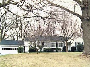 23 Sturges Cmn, Westport, CT 06880