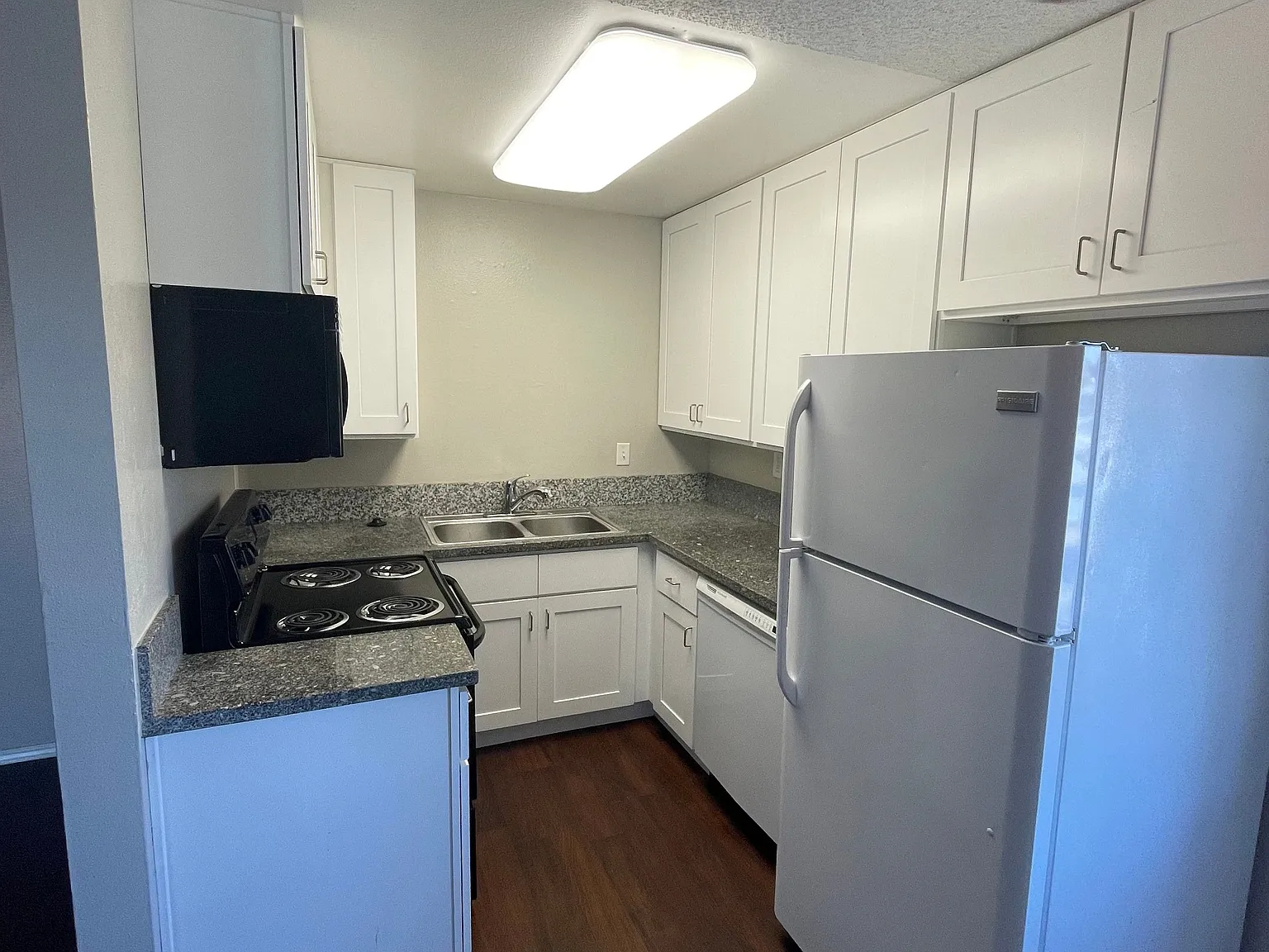 1 bed, $2,195 — Photo 4